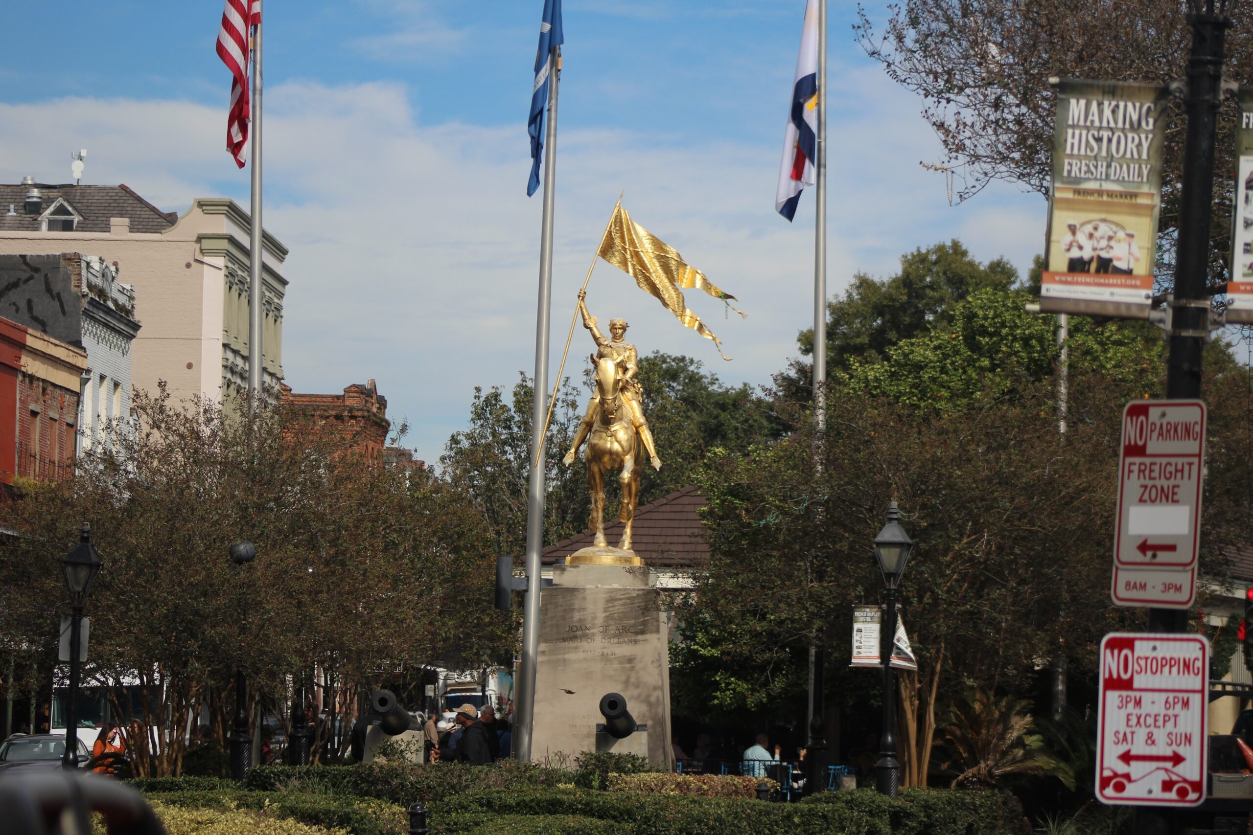statue in new orleans